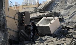 İsrail'in, Refah'ta bir eve düzenlediği saldırıda ölen ve yaralananlar oldu