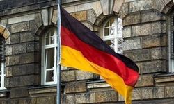 Almanya İçişleri Bakanlığı, eski Yunan Bakanla Filistin asıllı doktor için ülkeye giriş yasağını "yorumsuz" bıraktı