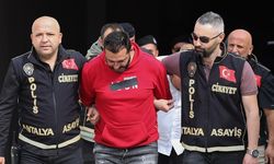 Antalya'da suç örgütü operasyonunda 10 kişi gözaltına alındı
