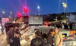 İnsani yardım TIR'larına saldırı! Batı Şeria'da Siyonist Yahudiler tonlarca gıda yağmaladı
