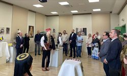 "Hırvat geleneksel kıyafetlerinde Osmanlı Türk etkileri" temalı sergi Mostar'da açıldı