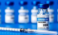 Yan etkileri kabul edilmişti: İlaç devinin Kovid-19 aşısı dünya çapında geri çekiliyor