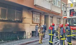 Sultangazi’de bodrum kattaki dairede yangın: maddi hasar var