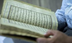 Osmanlı yadigarı 150 yıllık el yazması Kur’an-ı Kerim, Halepçe'de özenle korunuyor