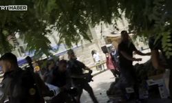 Siyonist İsrail polisi Kudüs'te TRT Haber ekibine saldırdı