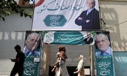 İran'da seçimlerinin 2. turu için oy verme başladı