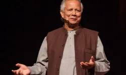 Prof. Muhammad Yunus'tan dünya liderlerine acil çağrı: Bangladeş'teki katliamı durdurun