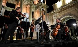 Gece Müzeciliği konserlerinin ilki, Efes Antik Kenti'nde gerçekleşti