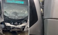 Avcılar’da metrobüs kazası: 2 yolcu yaralandı