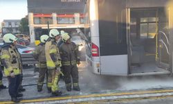 Avcılar'da 12 saat arayla iki metrobüs yangını