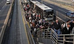 Metrobüs durağında şüphe üzerine durdurulan kadının 22 yıl kesinleşmiş hapis cezası çıktı