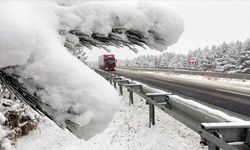 Doğu Anadolu'da soğuk hava, kar ve tipi etkili oluyor