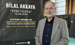 Hattat Bilal Akkaya'nın "Yeni Yüzyıl" sergisi sanatseverle buluştu