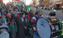 İsveç'te işgalci İsrail'in Gazze, Lübnan ve İran'a yönelik saldırıları protesto edildi