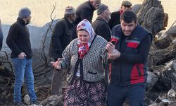 Prizden yangın çıktı; 4 kerpiç ev zarar gördü