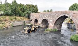 Başkentin atık su ve yağmur suyu hatları kazı yapılmadan onarılacak