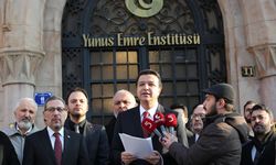 Mahmut Arıkan, Yunus Emre Enstitüsü önünde: Bugün burada duble yolsuzluk yaşanmaktadır