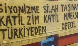 Galata'daki yürüyüşe “Katil Zim, katil Maersk Türkiye’den defol” pankartı ile gelen 3 kişiye izin verilmedi