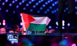 Eurovision yarı finalinde seyirciler Gazze'ye destek verdi