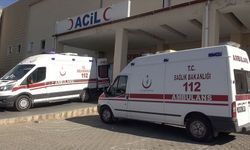 Şanlıurfa'da öğretmenleri taşıyan minibüslerin çarpıştığı kazada 28 kişi yaralandı