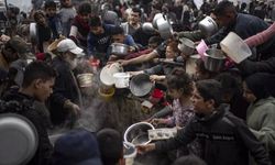 'Açlıktan öldürme bombayla öldür'