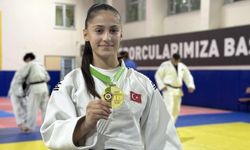 Milli judocu Fatma Zehra Meki, kazandığı altın madalyayı Filistinlilere armağan etti