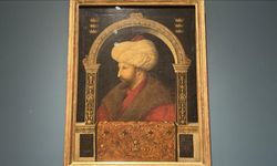 Fatih Sultan Mehmet'i tasvir eden portre ve madalyonlar Londra'da sergileniyor