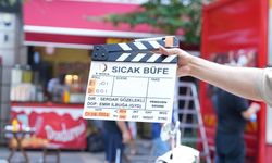 Başrollerini Hakan Yılmaz ve Orkuncan İzan'ın paylaştığı "Sıcak Büfe" filmi 16 Mayıs'ta vizyona girecek