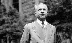 Temelini Anadolu irfanından alan, ahlak ve hareket felsefesinin öncüsü Nurettin Topçu'nun vefatı üzerinden 50 yıl geçti