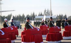 Gürcistan'da düşen askeri kargo uçağında şehit olan askerler için tören düzenlendi