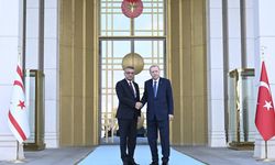 Cumhurbaşkanı Erdoğan, KKTC Cumhurbaşkanı Erhürman'ı resmi törenle karşıladı