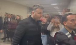 Mehmet Akif Ersoy tekrar ifade vermek için adliyede