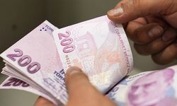 Yeni asgari ücret için takvim işliyor