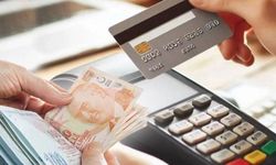 Kartlı harcamalar 2 trilyon lira sınırına dayandı: Vatandaş nakdi unuttu, kredi kartına sarıldı