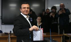 Kosova'daki erken genel seçimde mevcut Başbakan Kurti zaferini ilan etti