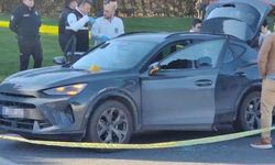 İstanbul'da otomobilde kanlı infaz!