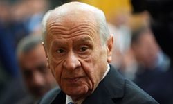 Bahçeli'den İran'da öldürülen 165 kız çocuğuyla ilgili Gelecek Partisi'nin başlattığı imza kampanyasına destek