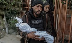 İşgalci İsrail'in, Gazze Şeridi'ne saldırılarında can kaybı 71 bin 654'e yükseldi