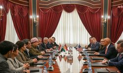 Tom Barrack ve Mazlum Abdi, Mesud Barzani'nin ev sahipliğinde Erbil'de bir araya geldi