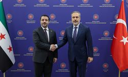 Hakan Fidan Suriye Dışişleri Bakanı Şeybani ile görüştü