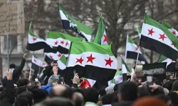 Suriye hükümeti valilerin yetkilerini artırdı