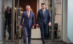 Mahmut Arıkan, Özgür Özel’i ziyaret etti