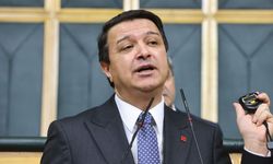 Mahmut Arıkan kürsüye elinde kronometre ile çıktı: Konuşma süresi boyunca "faiz lobilerine" 87 bin lira aktarıldı