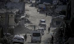 İsra*l, Gazze'ye dönüşü engellemek için "para teklifi ve tehditlere" başvuruyor