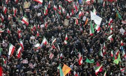 İran Hükümet Sözcüsü: Hükümet üniversitelerdeki öğrencileri dinlemeye hazır