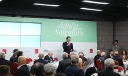 Saadet Partisi Genel Başkanı Mahmut Arıkan iftarda emeklilerle buluştu