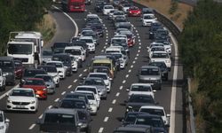 Bolu Dağı Tüneli'nden bayram tatilinde 331 bin 321 araç geçti