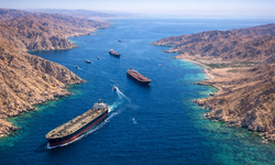 Sigorta şirketleri İran ve Basra Körfezi'ndeki gemiler için savaş riski sigortalarını iptal ediyor