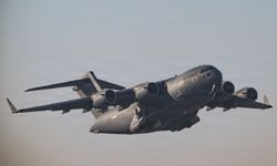 CENTCOM: Irak'ta düşen ABD'ye ait KC-135 yakıt ikmal uçağında bulunan tüm mürettebat öldü