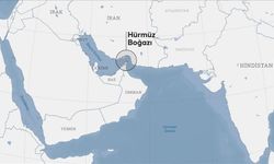 İran devlet televizyonu: Uyarıları dikkate almadan Hürmüz Boğazı'ndan geçmeye çalışan bir petrol tankeri vuruldu